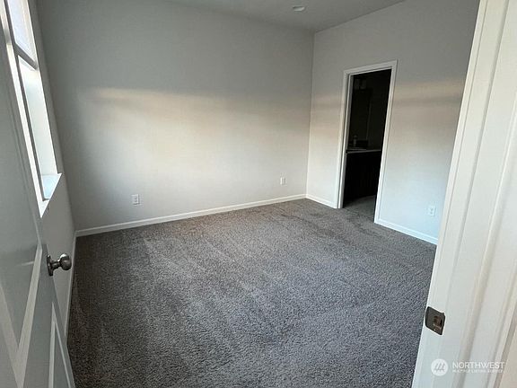 4th image of 8629 62nd Avenue Ct SW