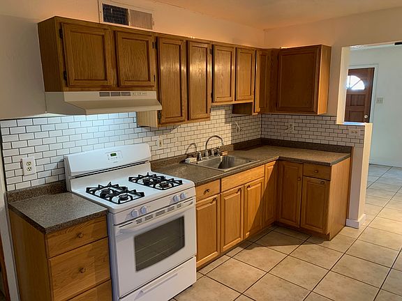 2nd image of 801 Calle Anaya N #4