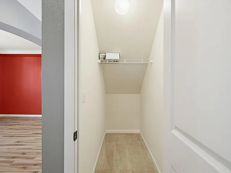 9966 Dain St SE — Photo 4
