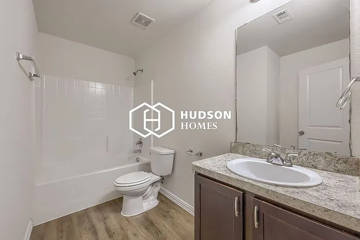 3331 K Ave — Photo 10