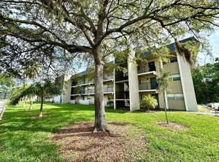 8000 Fairview Dr APT 203, Fort Lauderdale, FL 33321