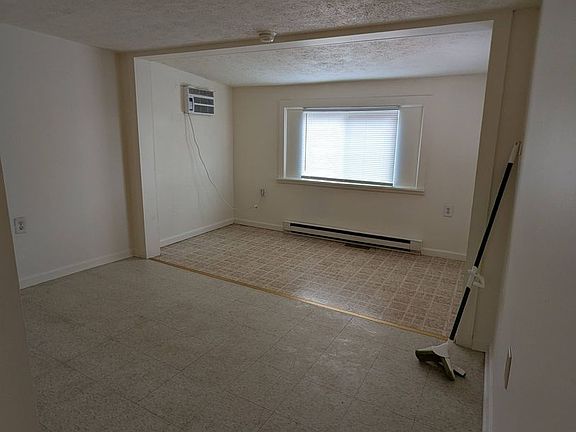 2nd image of 351 Eagle School Rd #68E75347B