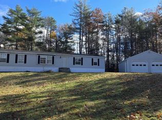 16 Lamson Rd, Windsor, ME 04363