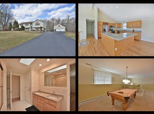 875 Division Rd, East Greenwich, RI 02818