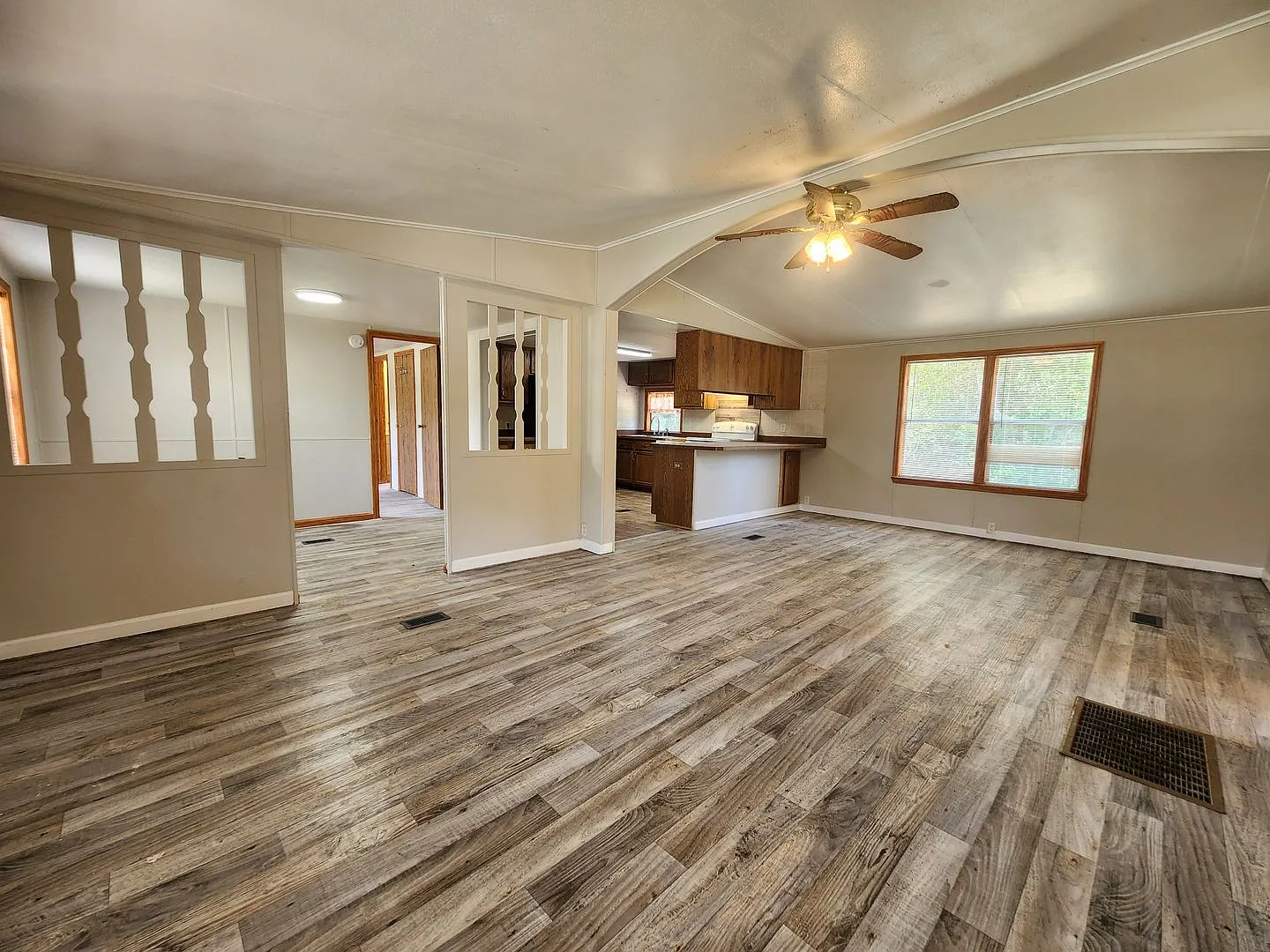 3 bed, 2 bath on 1/3 Acre of FENCED land. — Photo 1