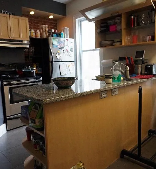 74 Mozart St #1B — Photo 2