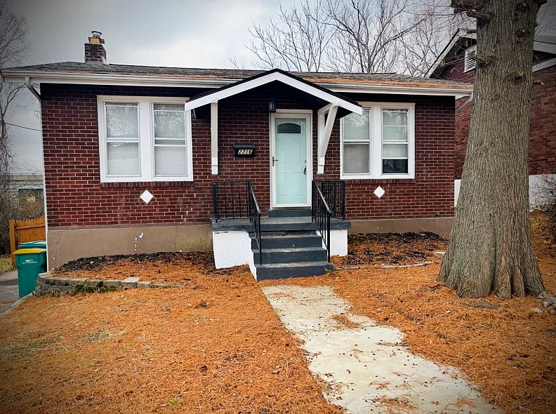2716 Masterson Ave — Photo 1