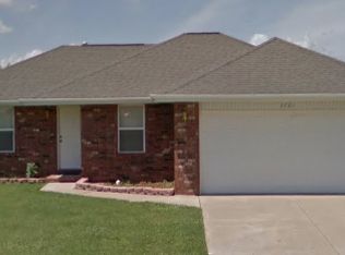 3721 W Ridgeway St, Springfield, MO 65807