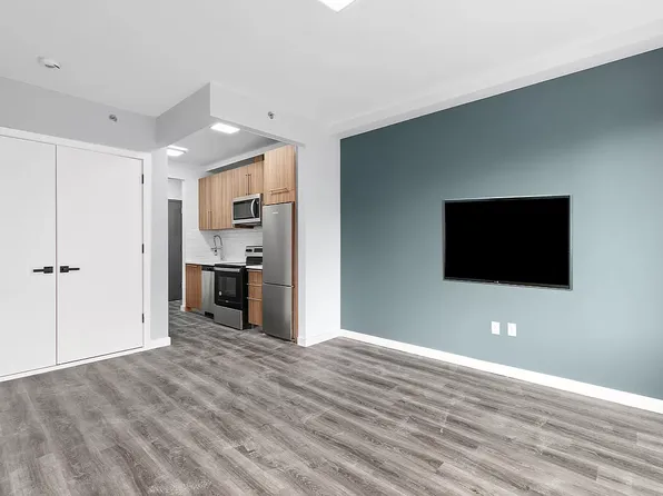 1730 Ocean Avenue image 1 of 8