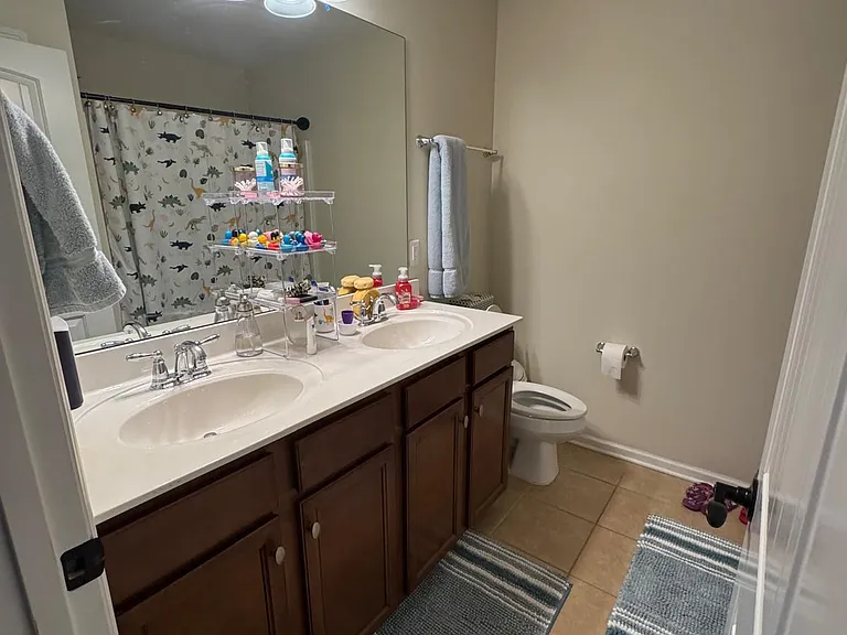 524 Fort Lee Ct — Photo 16