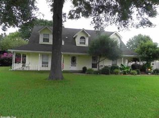 1912 Madden Rd, Jacksonville, AR 72076