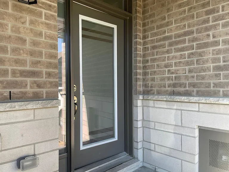 205 Purchase Cres — Photo 3