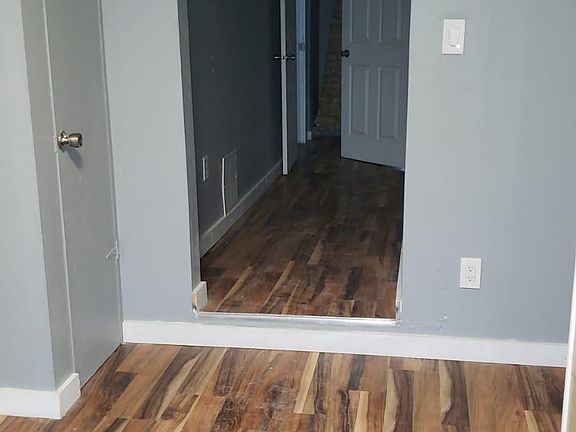 4th image of 2935 N Holton St