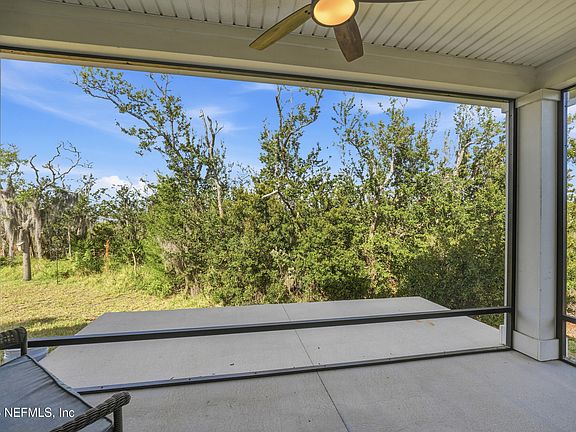 5th image of 267 LEEWARD ISLAND Drive
