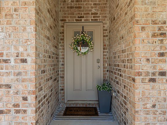 5th image of 5463 Jenee Ct