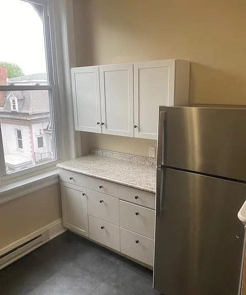 540 2nd Ave #4 — Photo 9