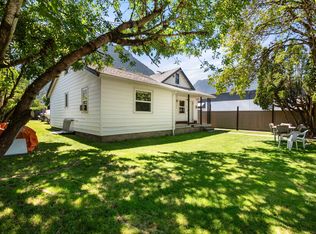 514 Commission St, Hope, BC V0X 1L4