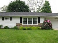 1st image of 1060 Lakeview Dr