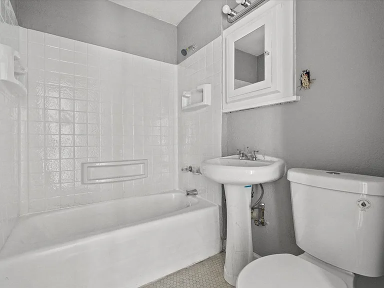3913 Scarritt Ave — Photo 19