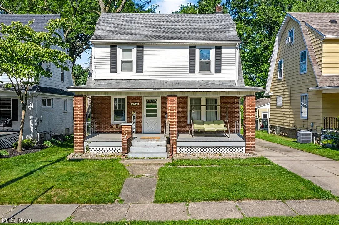 1738 9th St photo 1
