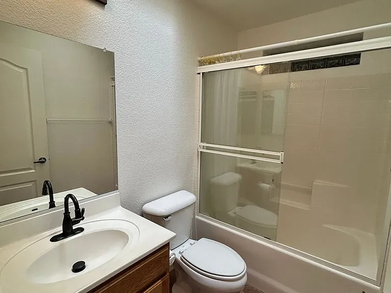 1821 Ambassador Dr — Photo 22