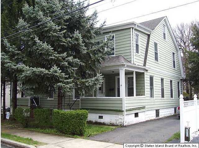 1st image of 44 Oswald Pl