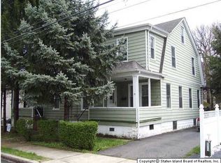 44 Oswald Pl, Staten Island, NY 10309