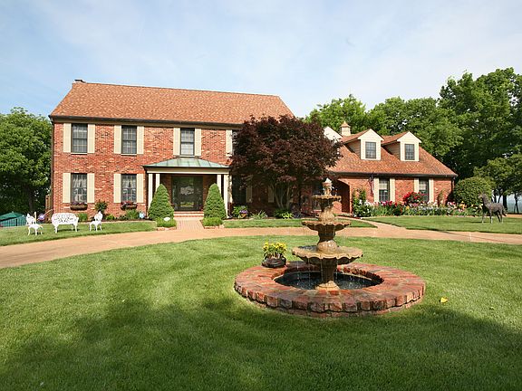4th image of 5865 Crystal Park Cir