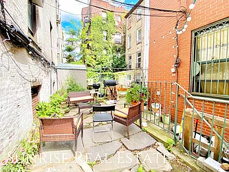 Rented by Sunrise Real Estate