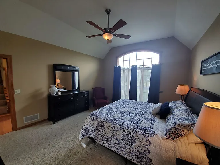 W150N7229 Paseo Ln — Photo 13