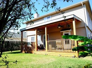 7275 Caracara Dr, Houston, TX 77040