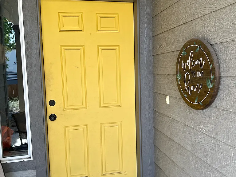 21213 SE Golden Market Ln — Photo 2