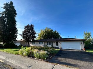 5462 Villa Dr, Klamath Falls, OR 97603