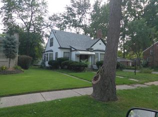 22075 Roxford St, Detroit, MI 48219