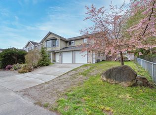 6302 Jasper Rd, Sechelt, BC V7Z0R7