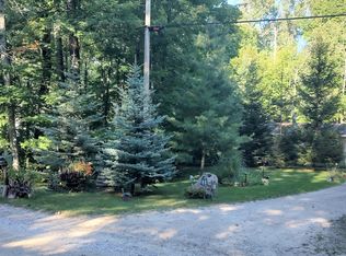 14230 Cedarwood Dr, Cheboygan, MI 49721
