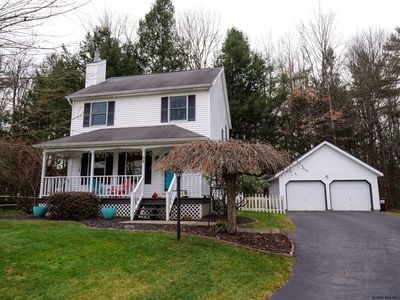 33 Highgate Rd, Wilton, NY, 12831