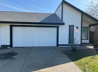 10960 Hirschfeld Way, Rancho Cordova, CA 95670