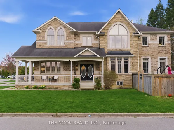 1 Wilbert Hoar Ct, Clarington, ON L1E 0B2