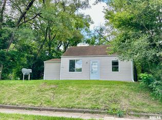 2616 W Fremont St, Peoria, IL 61605
