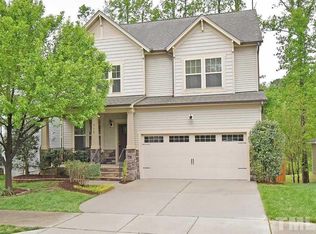 916 Pirouette Ct, Raleigh, NC 27606