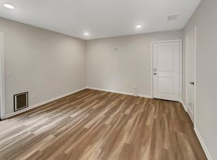 2162 Harmony Way, Costa Mesa, CA 92627