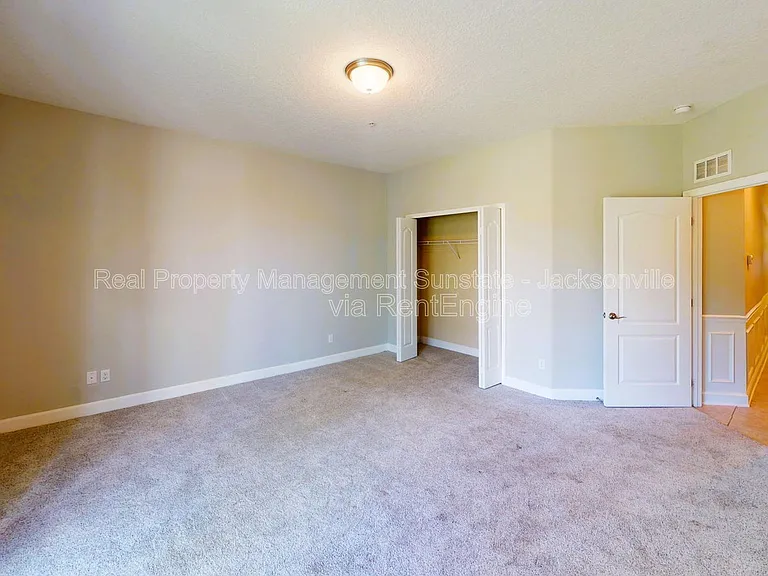 4298 Ellipse Dr — Photo 19
