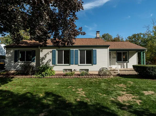 4550 N 103rd STREET, Wauwatosa, WI 53225