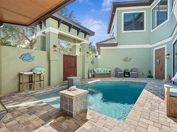4 OAKVIEW COURT, PALM COAST, FL 32137