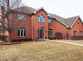 1360 Notre Dame Dr, Lemont, IL 60439