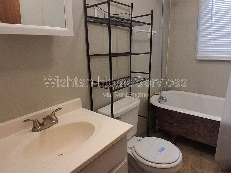 260 N Broad St #3 — Photo 12