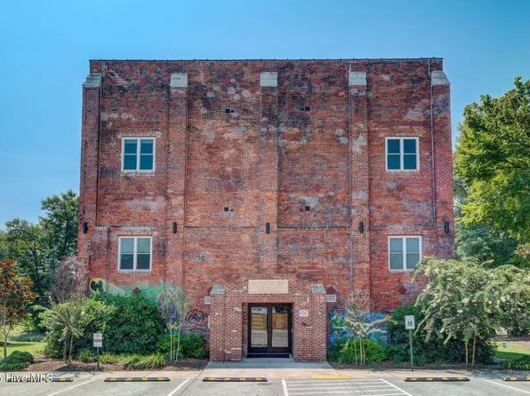 614 Peacock Lane Apt 5, Wilmington, NC 28401