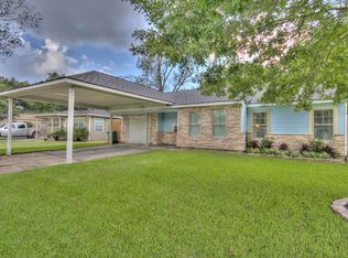 1915 Buchanan St, Pasadena, TX 77502