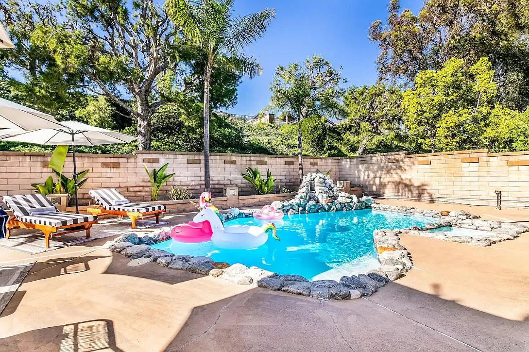 Calderas, Mission Viejo — Photo 2